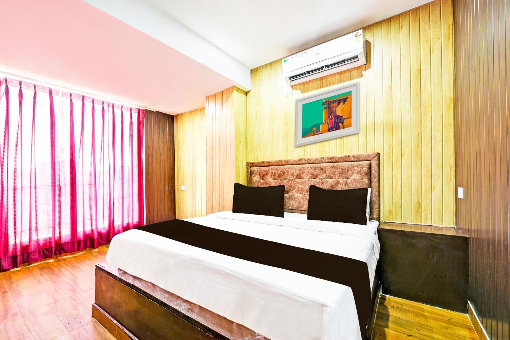 Hotel O Lavish 法里达巴德 外观 照片
